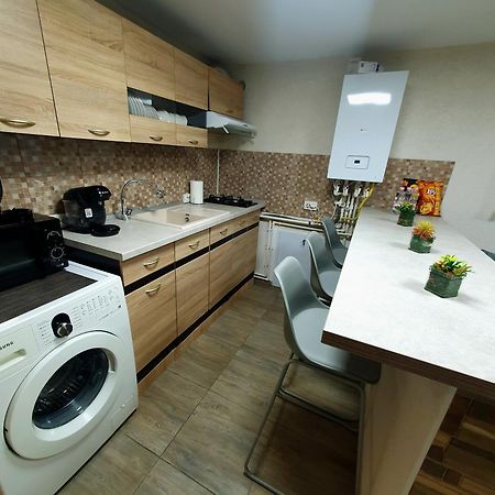 Apartament Lupeni Lupeni  Ngoại thất bức ảnh