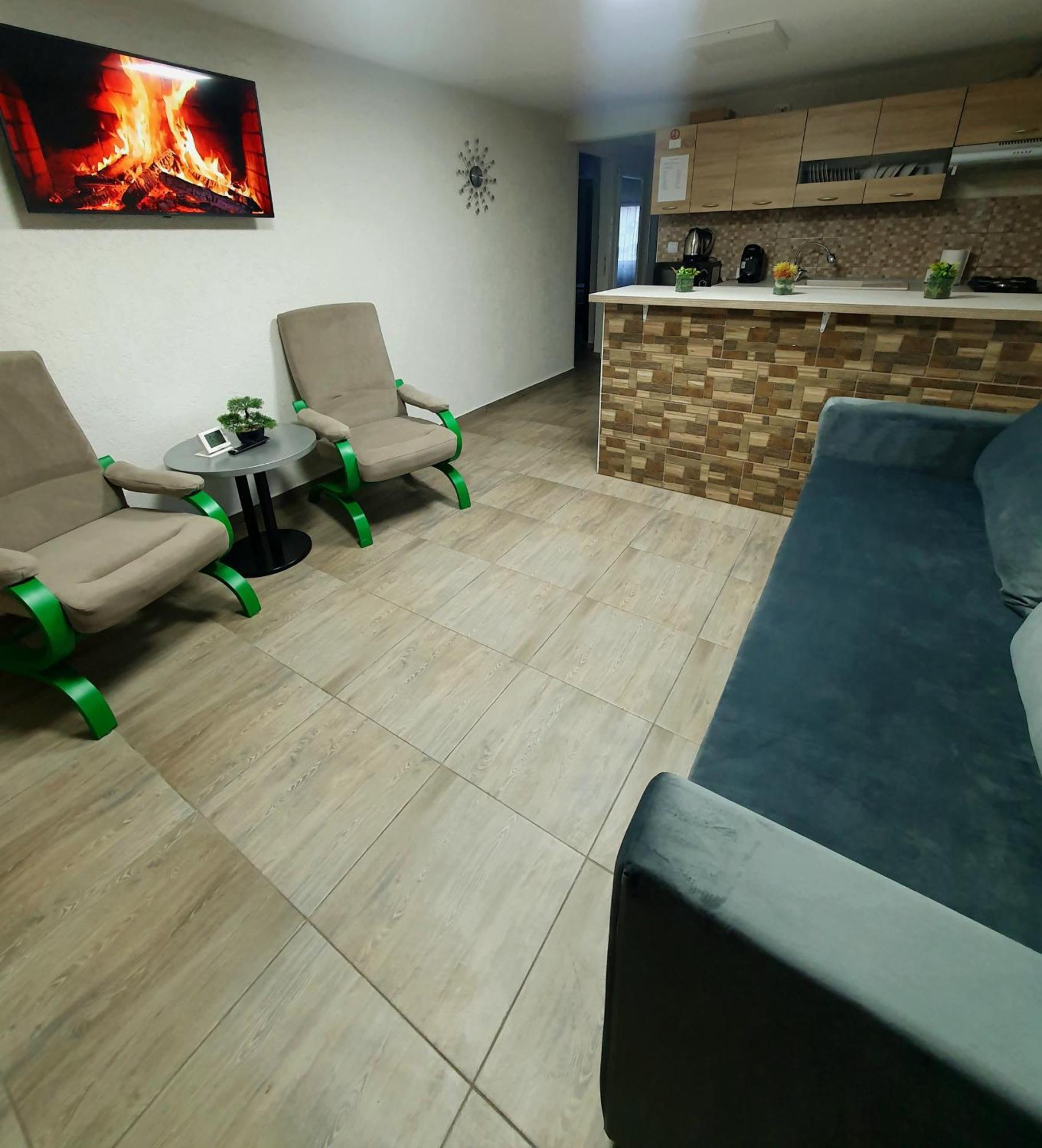 Apartament Lupeni Lupeni  Ngoại thất bức ảnh